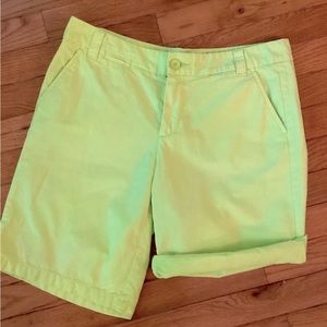 GAP LIKE NEW BOYFRIEND ROLLUP COTTON KHAKI SHORTS KEY LIME - ROLL DOWN OR UP 4